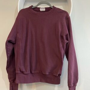 Champion reverse weave sweatshirt.  Maroon color, size small